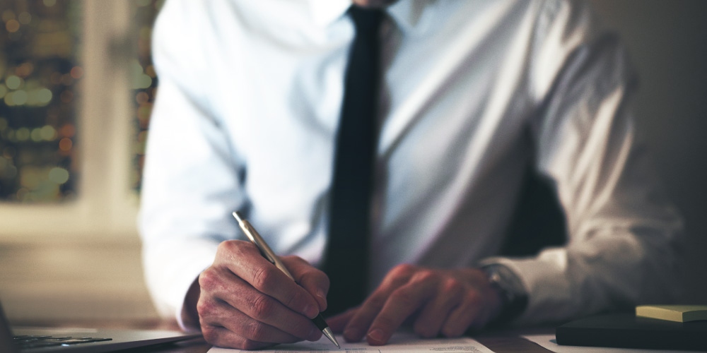 Signining-a-will